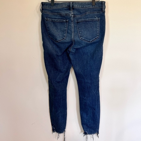 Rockstar Skinny Ankle Button Fly Jeans, Old Navy size 8 - Picture 2 of 5